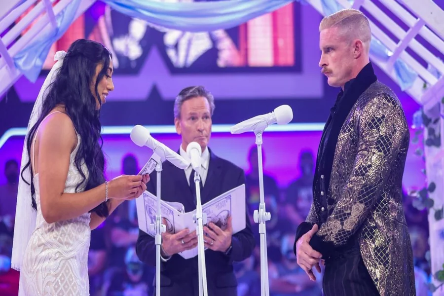Indi Hartwell Husband