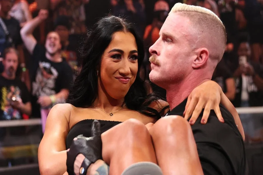 Indi Hartwell Husband