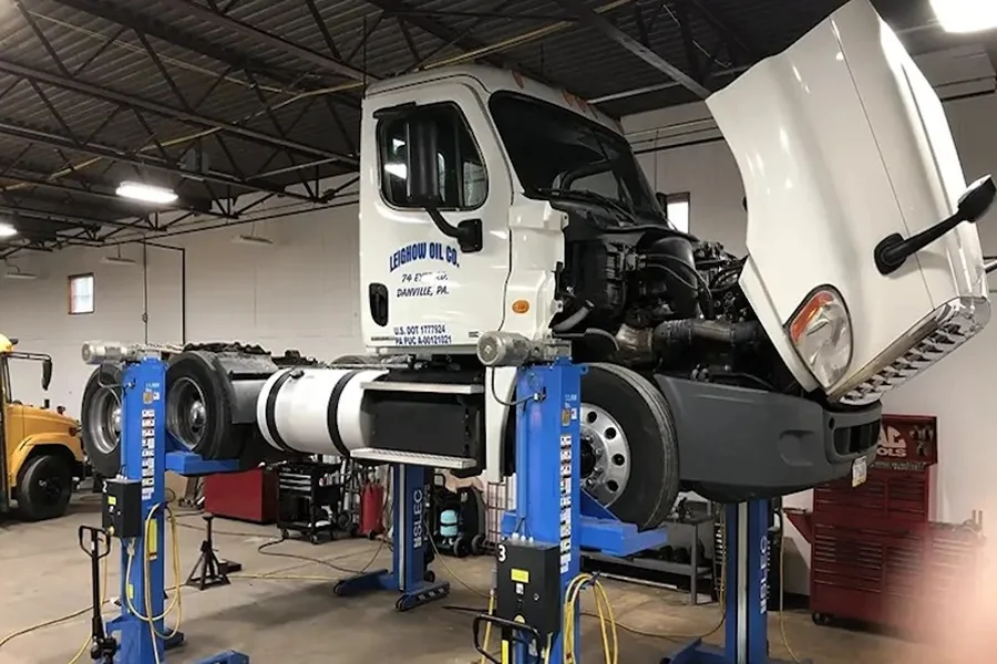 Truck Repair Shop