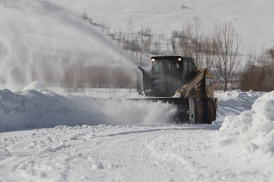 Residential vs Commercial Snow Removal