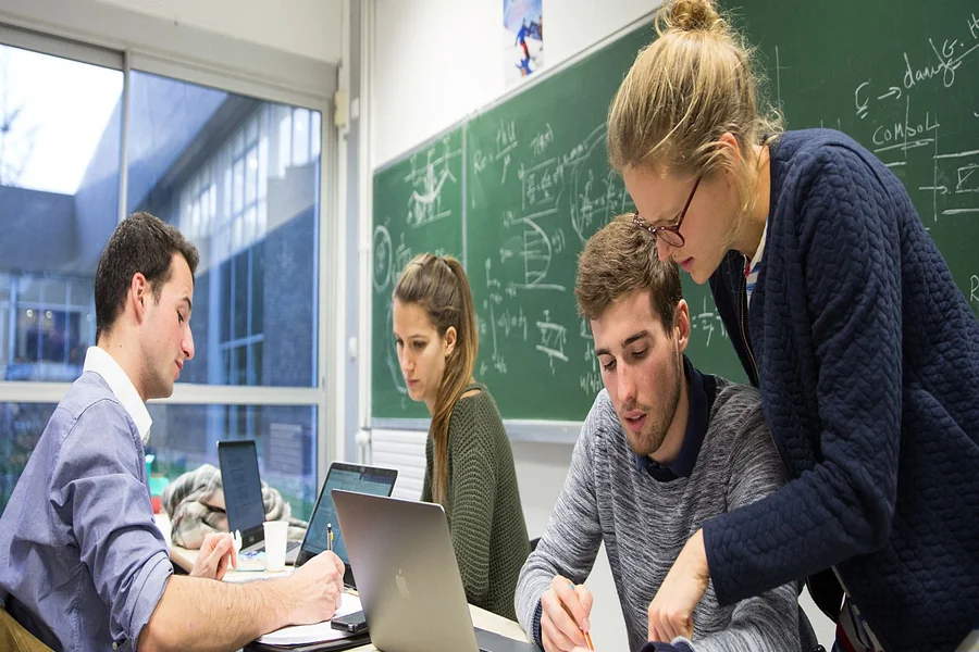Why Completing Your STEM Degree Pays Off in the Long Run