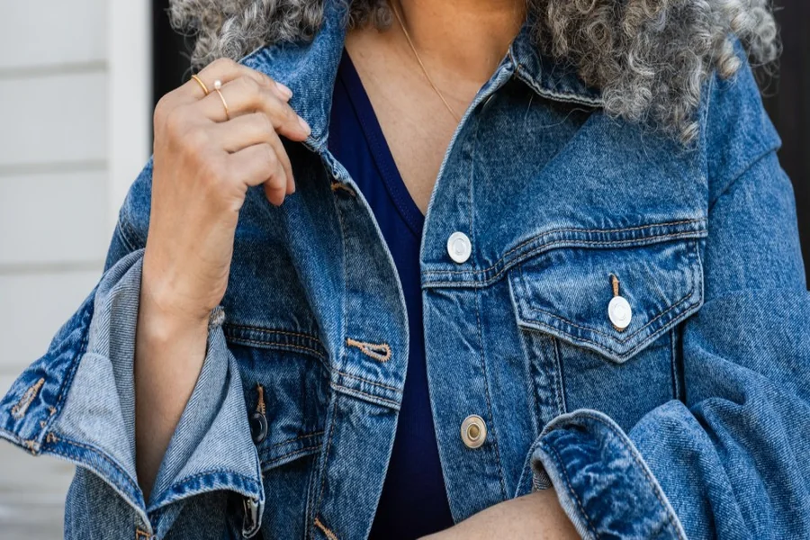 3 4 Sleeve Denim Jacket