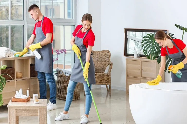 Home Cleaning Services in Abu Dhabi: How the Market Works and How to Choose a Provider