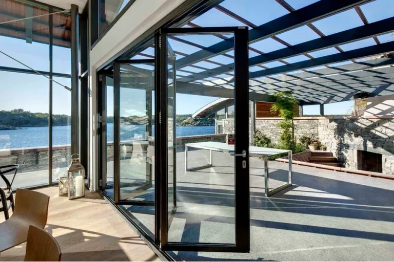 Why Should You Buy Directly From an Aluminum Folding Doors Factory?