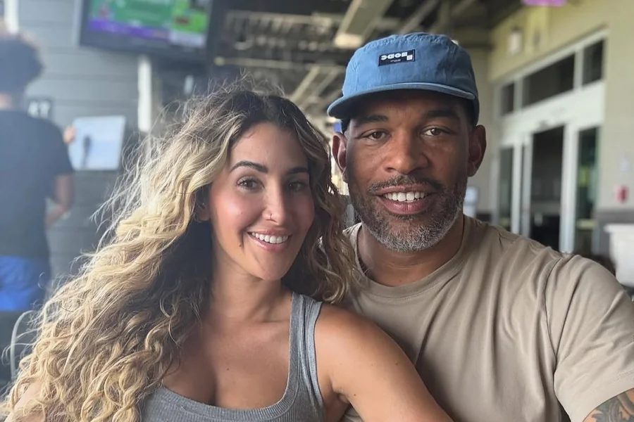 Julius Peppers Wife