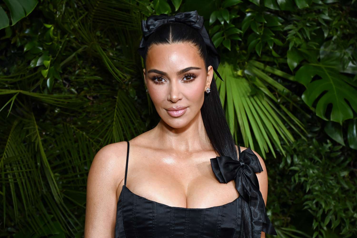 Kim Kardashian Height and Weight