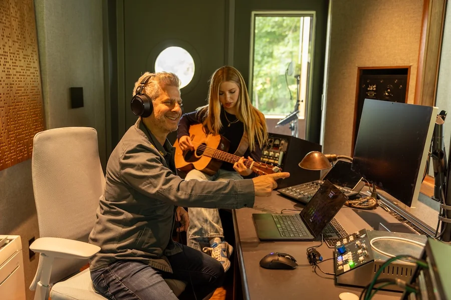 Susan Schick Mike Gordon Wife